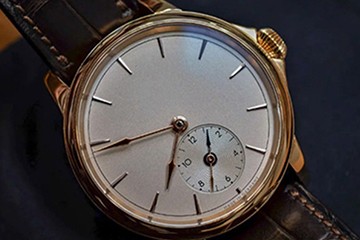 青岛欧米茄发条磨损了