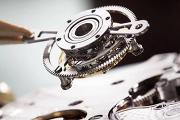 青岛欧米茄表扣磨损了